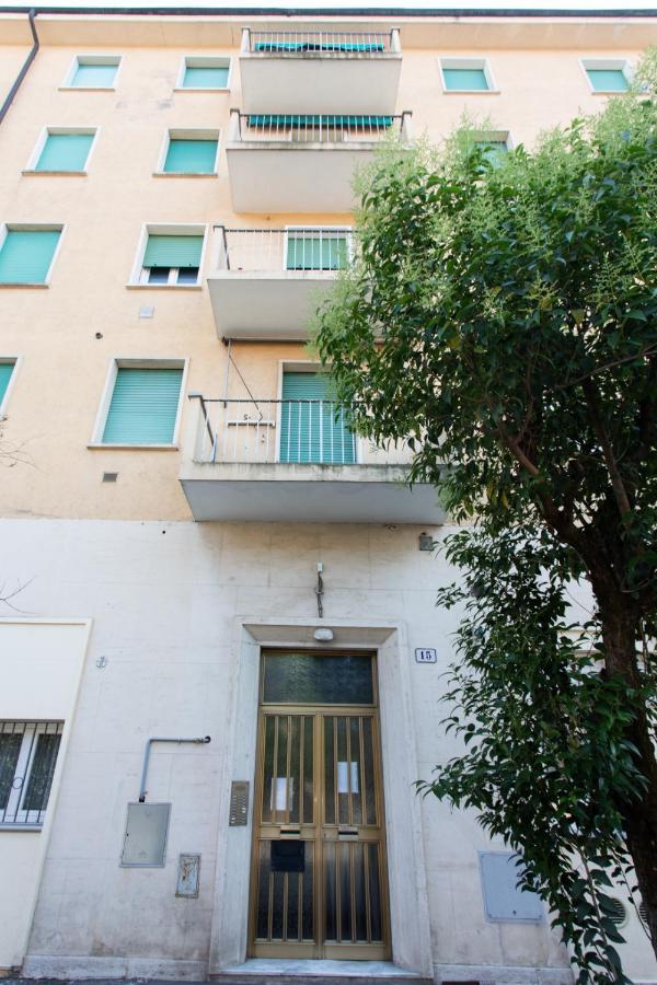 15 - Tourist House Bologna Primaticcio - Self Check-In公寓 外观 照片